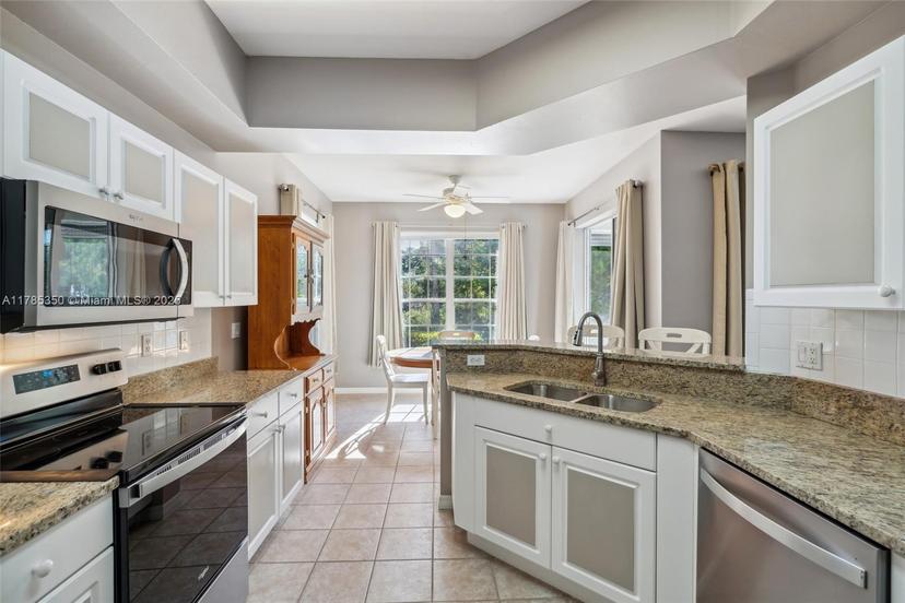 Picture of 15161 Royal Windsor Ln # 2603, Fort Myers FL 33919