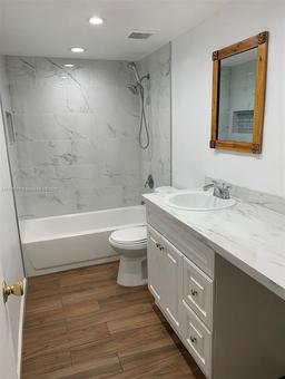 Picture of 1810 W 56Th St # 3127, Hialeah, FL 33012
