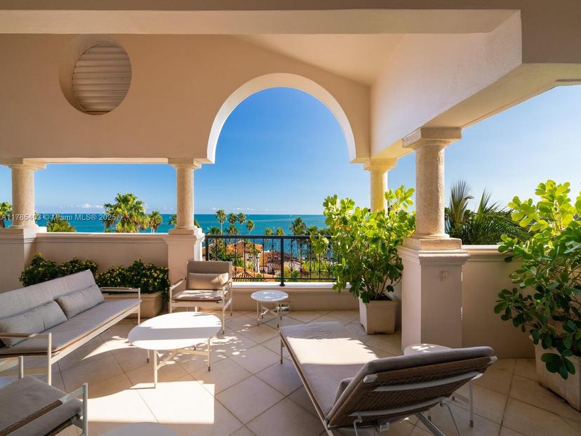 Picture of 19152 Fisher Island Dr # 19152, Miami Beach FL 33109