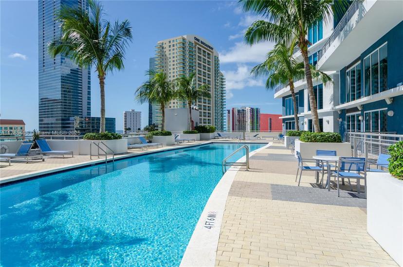 Picture of 60 SW 13Th St # 2609, Miami FL 33130