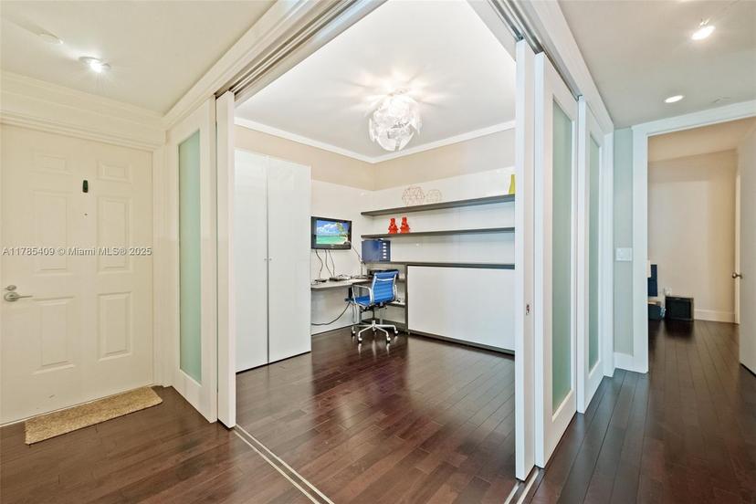 Picture of 3340 NE 190Th St # 504, Aventura FL 33180