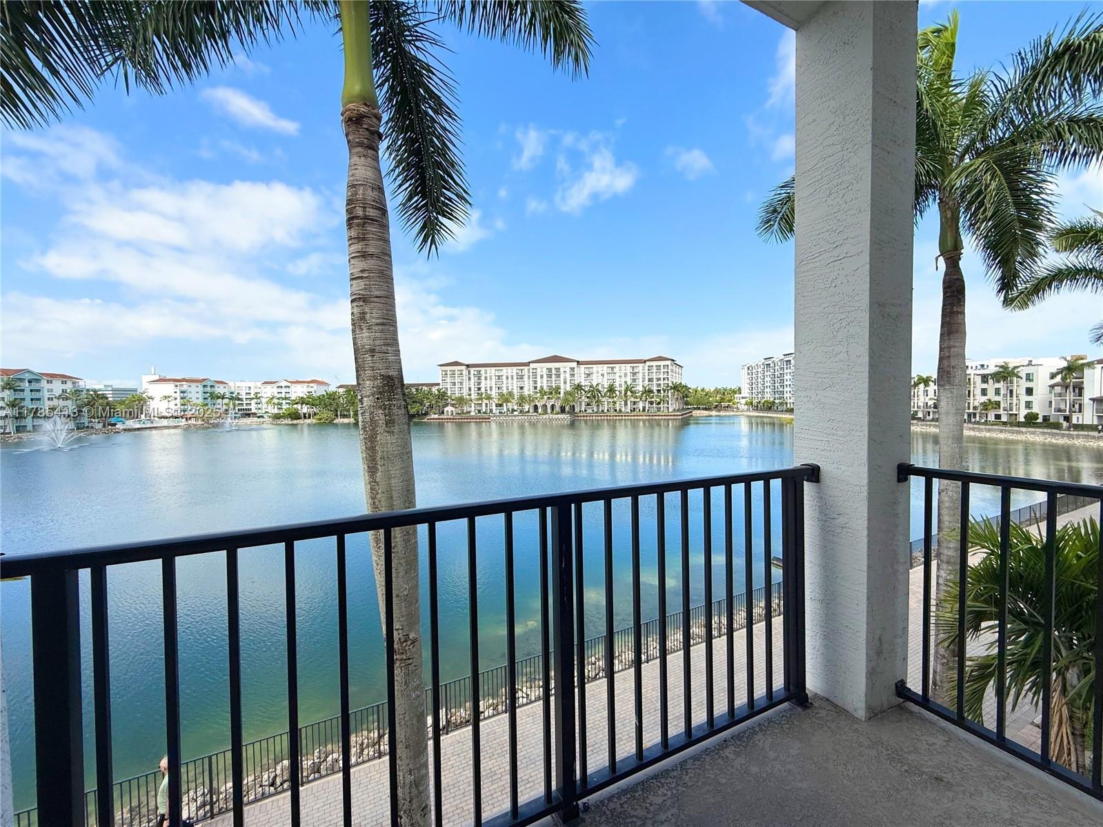 Picture of 4640 NW 84Th Ave # 32, Doral, FL 33166
