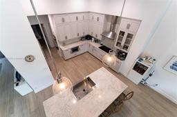 Picture of 4023 W Lake Estates Dr, Davie, FL 33328