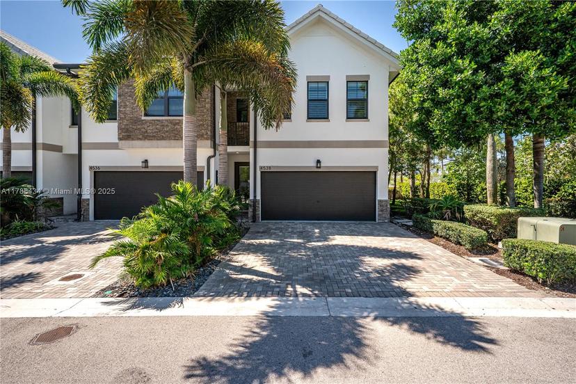 Picture of 4538 S Aqua Bella Ln, Dania Beach FL 33312