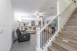 Picture of 4538 S Aqua Bella Ln, Dania Beach, FL 33312