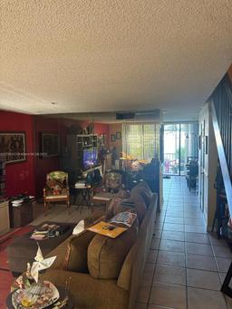 Picture of 1678 NW 113Th Way, Pembroke Pines, FL 33026