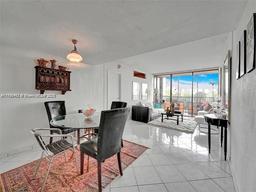 Picture of 20301 W Country Club Dr # 422, Aventura, FL 33180