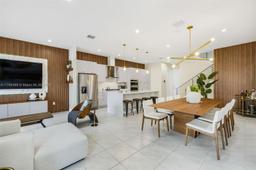 Picture of 8156 NW 43Rd St, Doral, FL 33166