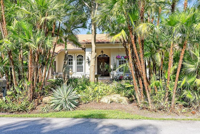Picture of 15720 SW 78Th Ave, Palmetto Bay FL 33157
