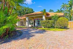 Picture of 15720 SW 78Th Ave, Palmetto Bay, FL 33157