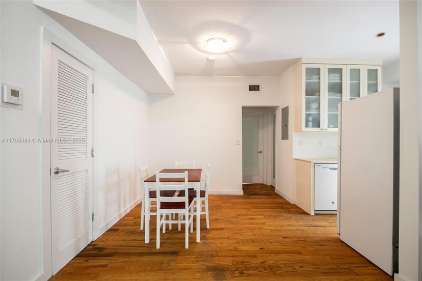 Picture of 1215 Meridian Ave # 7, Miami Beach FL 33139