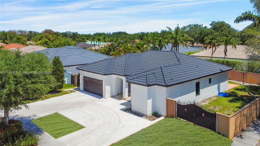 Picture of 16239 NW 91St Ct, Miami Lakes FL 33018