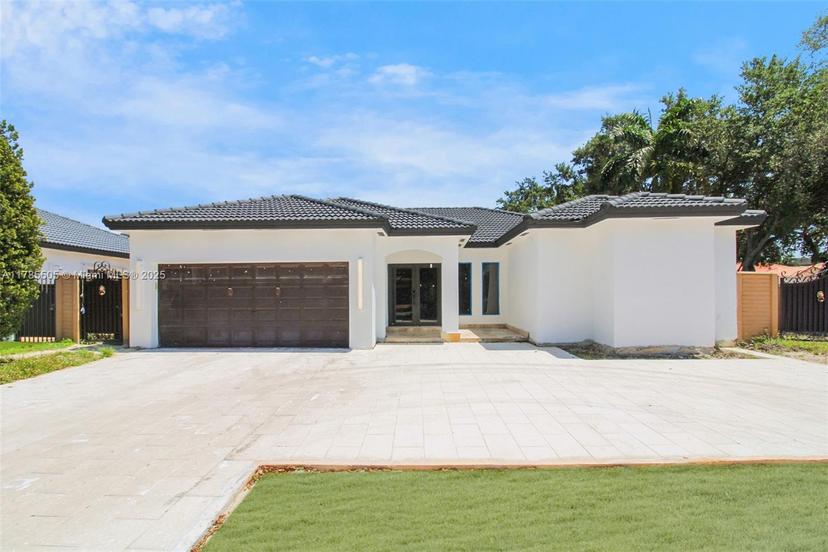 Picture of 16239 NW 91St Ct, Miami Lakes FL 33018