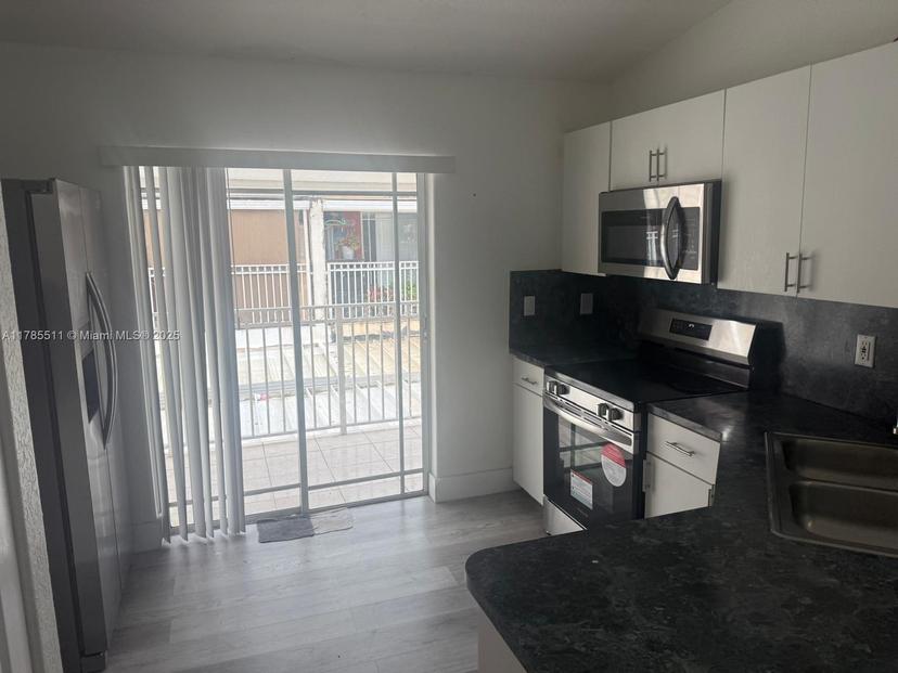 Picture of 11053 W Okeechobee Rd # 201, Hialeah Gardens FL 33018