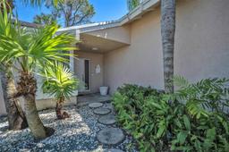 Picture of 230 S Parkwood Dr S, Royal Palm Beach, FL 33411