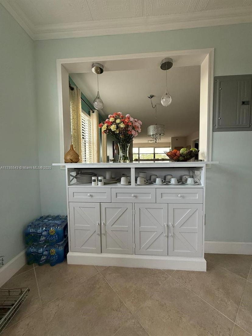 Picture of 10207 Sunrise Lakes Blvd # 401, Sunrise FL 33322
