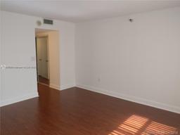 Picture of 20515 E Country Club Dr # 248, Aventura, FL 33180