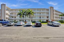 Picture of 4056 Cornwall C # 4056, Boca Raton, FL 33434
