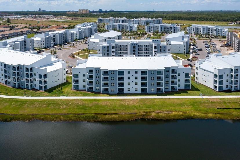 Picture of 3151 Paradox Circle # 108, Other City - In The State Of Florida FL 34768