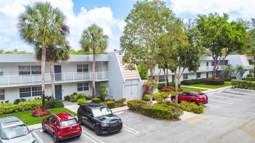 Picture of 4221 W Palm Aire Dr # 203, Pompano Beach FL 33069