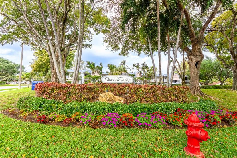 Picture of 4221 W Palm Aire Dr # 203, Pompano Beach FL 33069