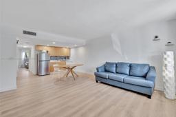 Picture of 1901 N Andrews Ave # 101, Wilton Manors, FL 33311