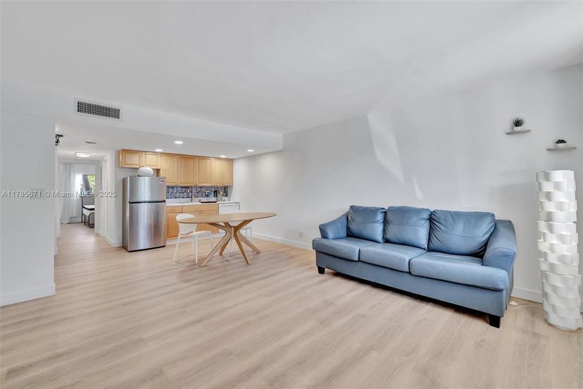 Picture of 1901 N Andrews Ave # 101, Wilton Manors FL 33311