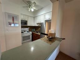 Picture of 801 Atlantic Shores Blvd # 116, Hallandale Beach, FL 33009