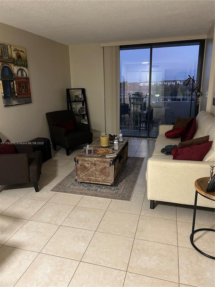 Picture of 8251 NW 8Th St # 505, Miami, FL 33126