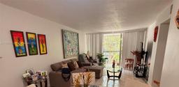 Picture of 210 Fontainebleau Blvd # 210, Miami, FL 33172