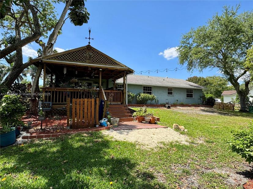 Picture of 5010 SW 201St Ter, Southwest Ranches FL 33332