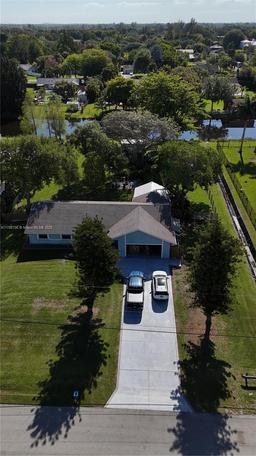 Picture of 5010 SW 201St Ter, Southwest Ranches, FL 33332