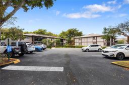 Picture of 9660 S Belfort Cir # 207, Tamarac, FL 33321