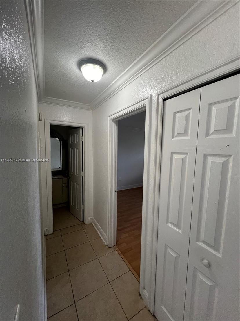 Picture of 17255 SW 95Th Ave # 246, Palmetto Bay FL 33157