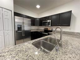 Picture of 9231 W 32Nd Ln, Hialeah, FL 33018