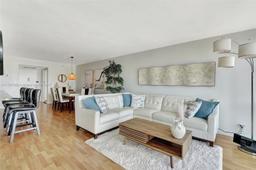 Picture of 1000 Parkview Dr # 1024, Hallandale Beach, FL 33009
