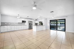 Picture of 8451 NW 10Th St, Pembroke Pines, FL 33024