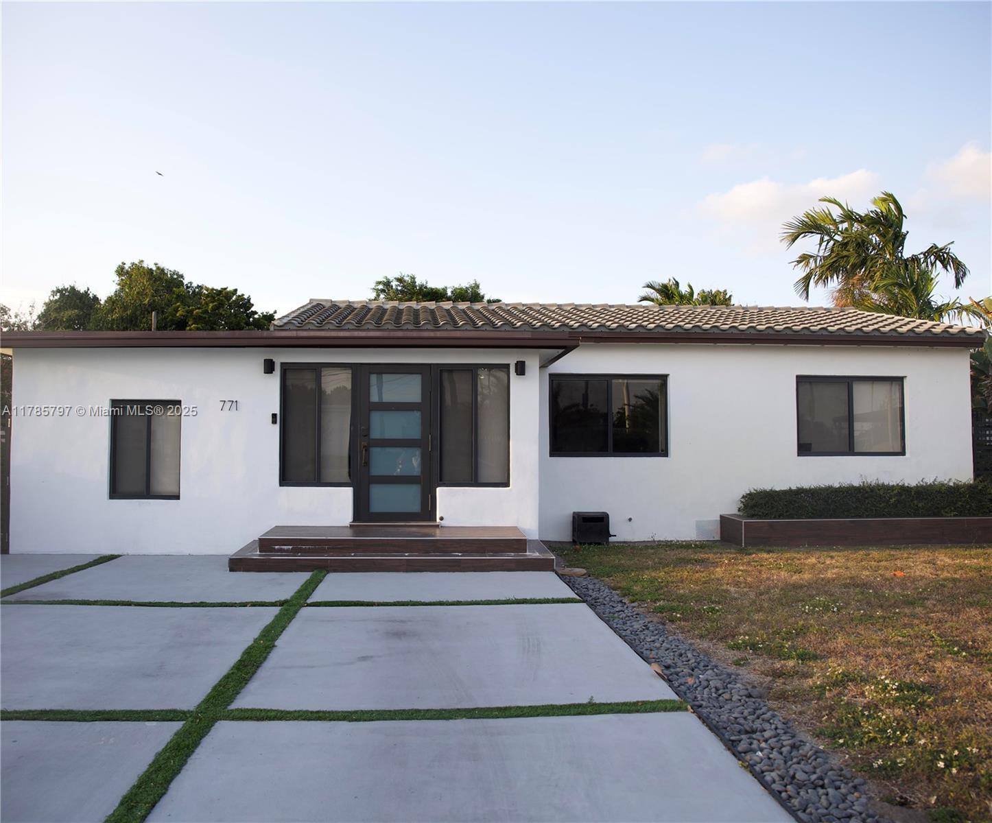 Picture of 771 E 35Th St, Hialeah, FL 33013