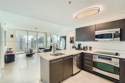 Picture of 90 SW 3Rd St # 4301, Miami, FL 33130