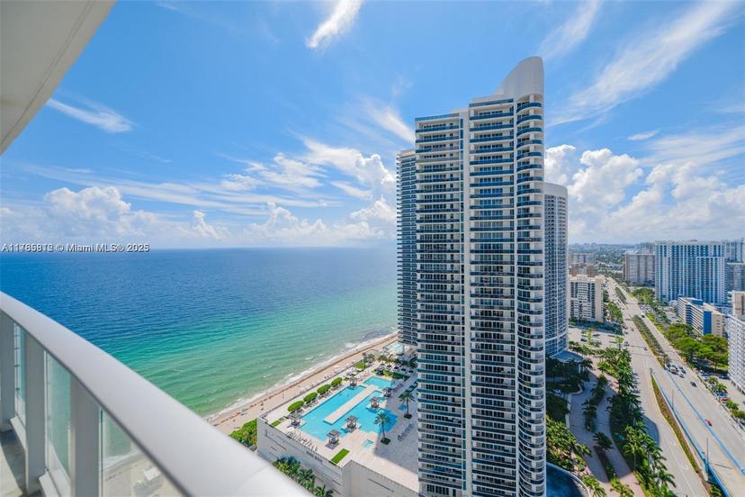 Picture of 4111 S Ocean Dr # 2711, Hollywood FL 33019