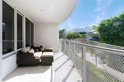 Picture of 2155 Washington Ct # 207, Miami Beach, FL 33139