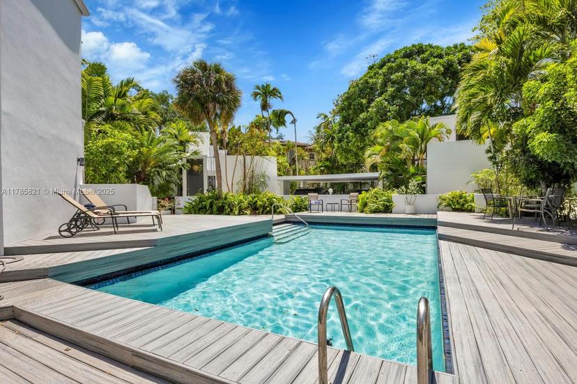 Picture of 3256 Virginia St, Miami FL 33133