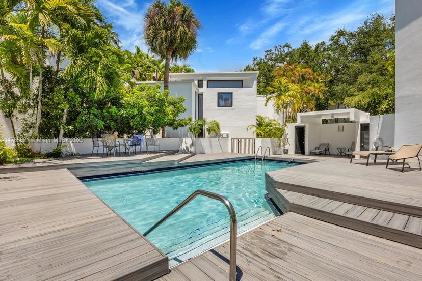Picture of 3256 Virginia St, Miami FL 33133