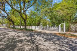Picture of 3256 Virginia St, Miami, FL 33133