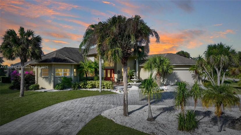 Picture of 844 Haskell, Lehigh Acres FL 33974