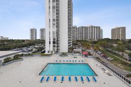 Picture of 3625 N Country Club Dr # 603, Aventura, FL 33180