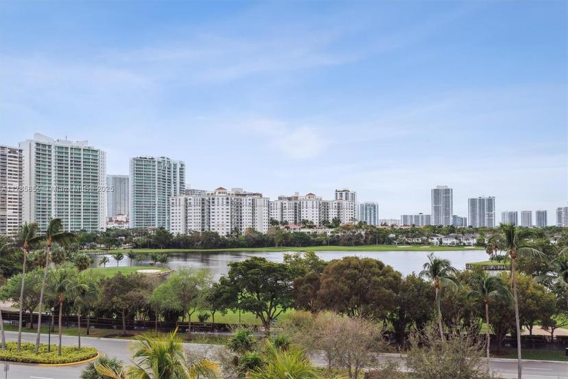 Picture of 3625 N Country Club Dr # 603, Aventura FL 33180