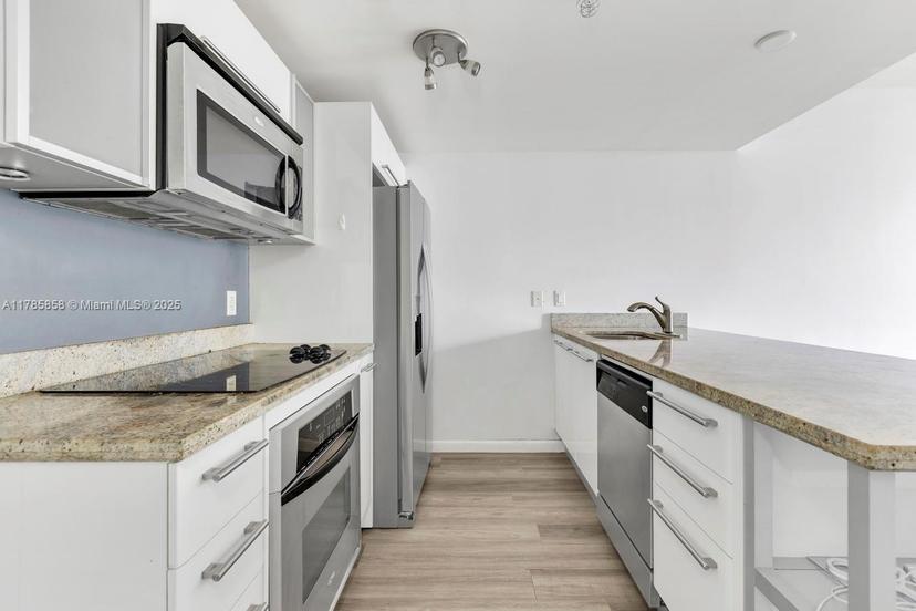 Picture of 185 SW 7 St # 1508, Miami FL 33130