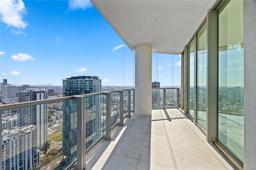 Picture of 2900 NE 7Th Ave # 4009, Miami, FL 33137