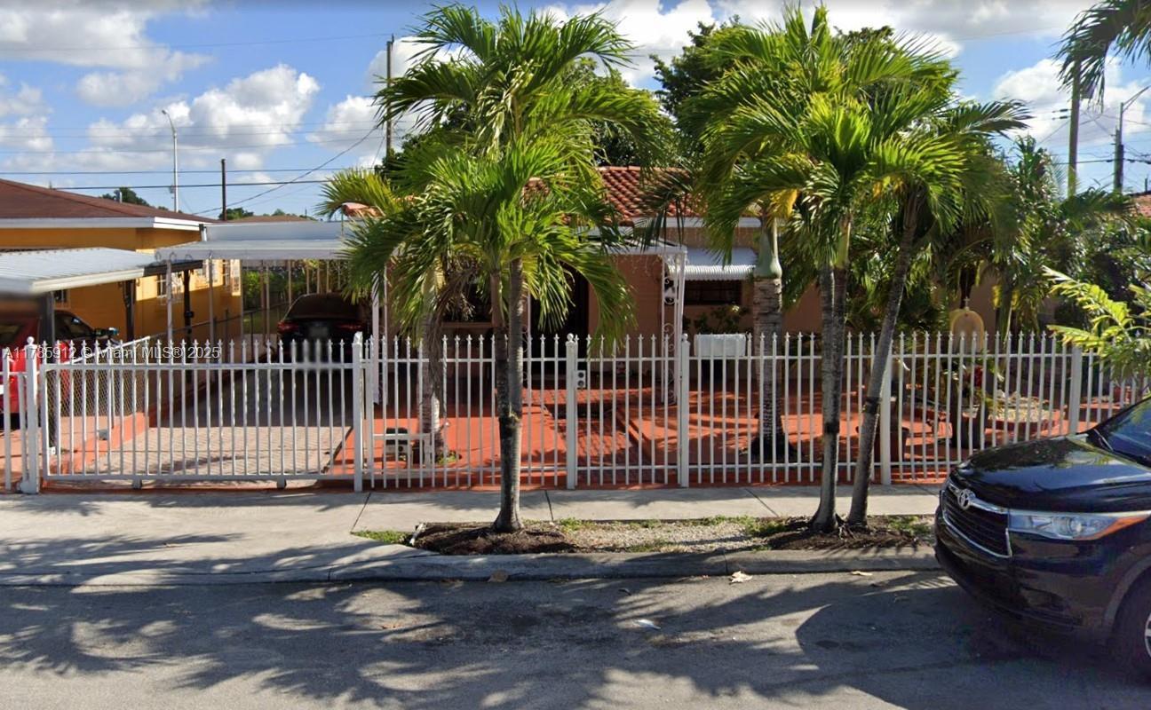 Picture of 2541 W 10Th Ave, Hialeah, FL 33010
